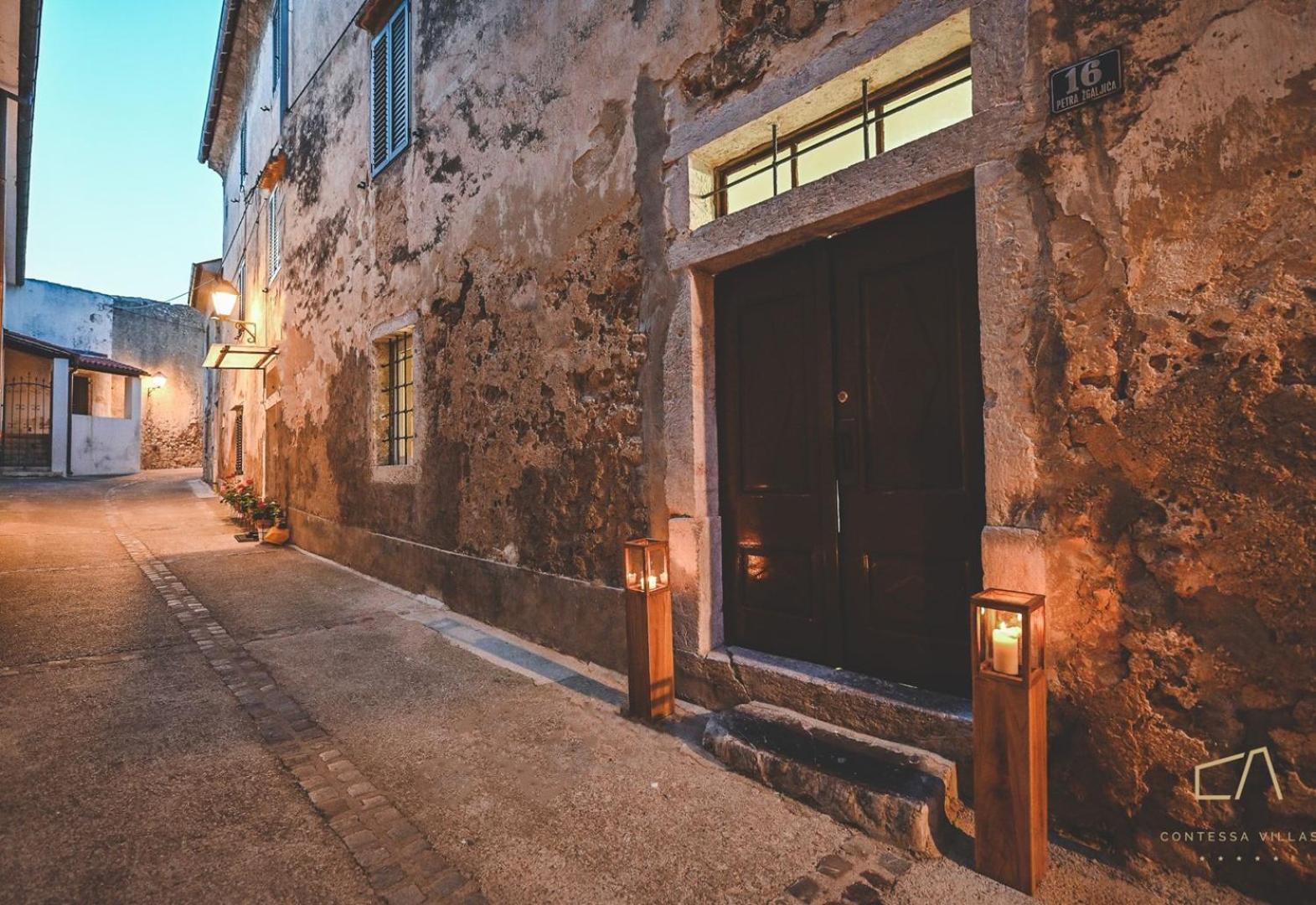 Galija Luxury Suites كرك المظهر الخارجي الصورة